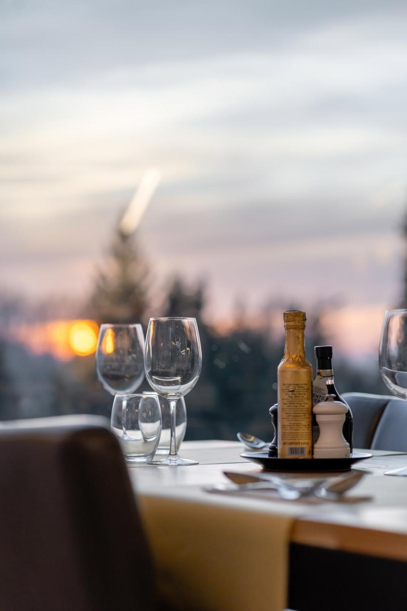 Hotel Stayen Синт-Трёйден Экстерьер фото