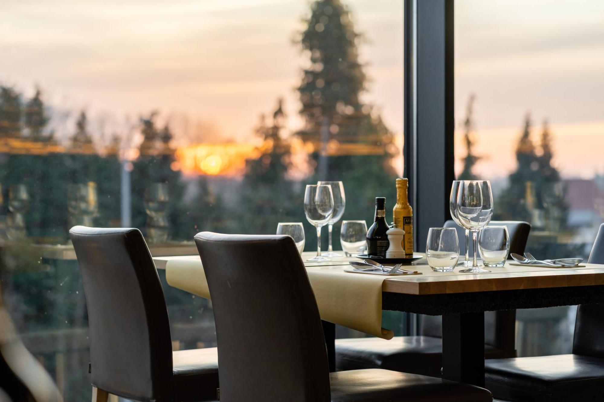 Hotel Stayen Синт-Трёйден Экстерьер фото