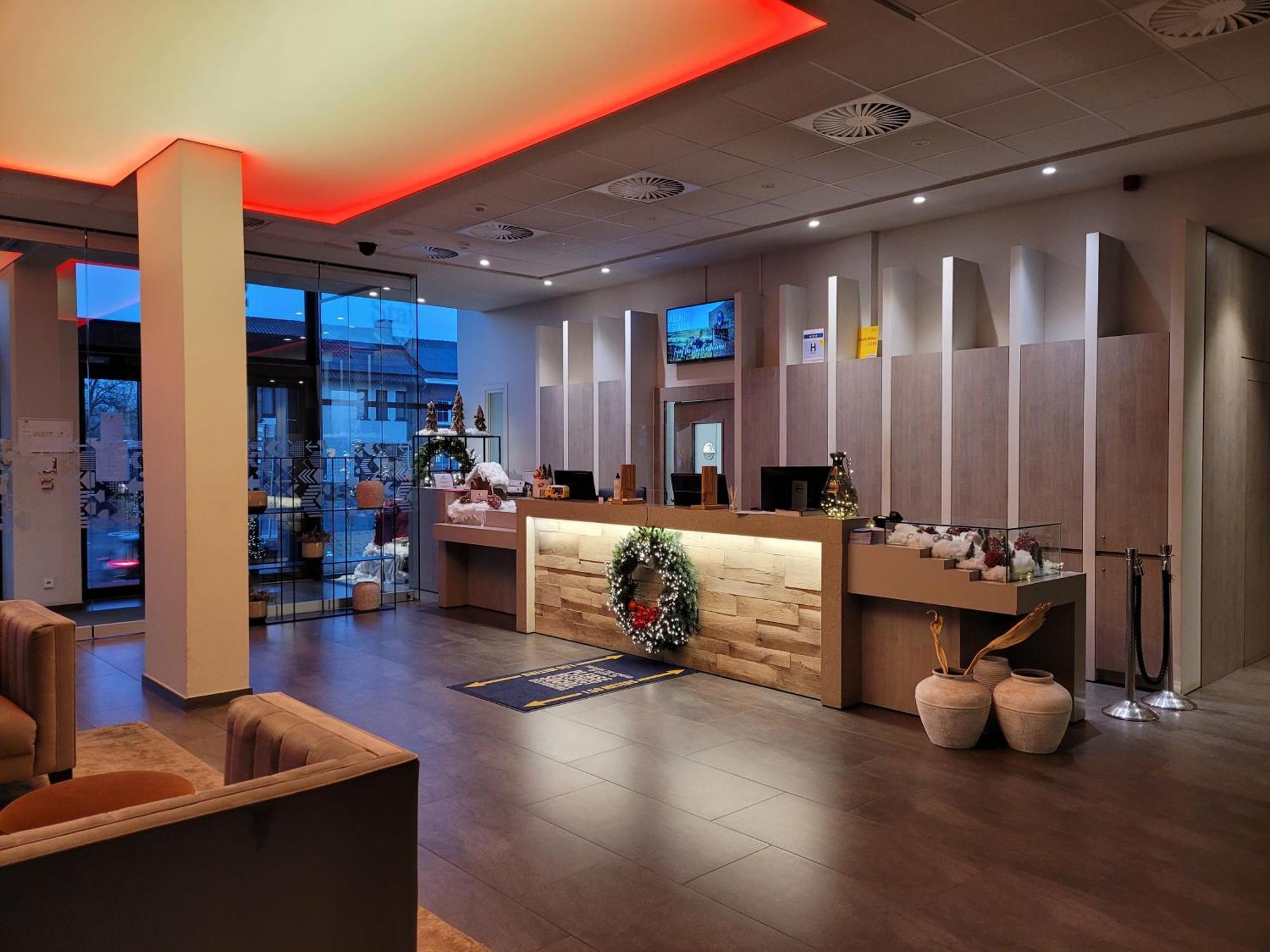 Hotel Stayen Синт-Трёйден Экстерьер фото