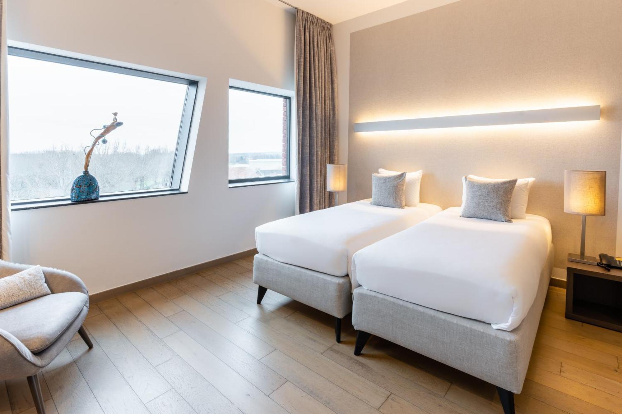 Hotel Stayen Синт-Трёйден Экстерьер фото
